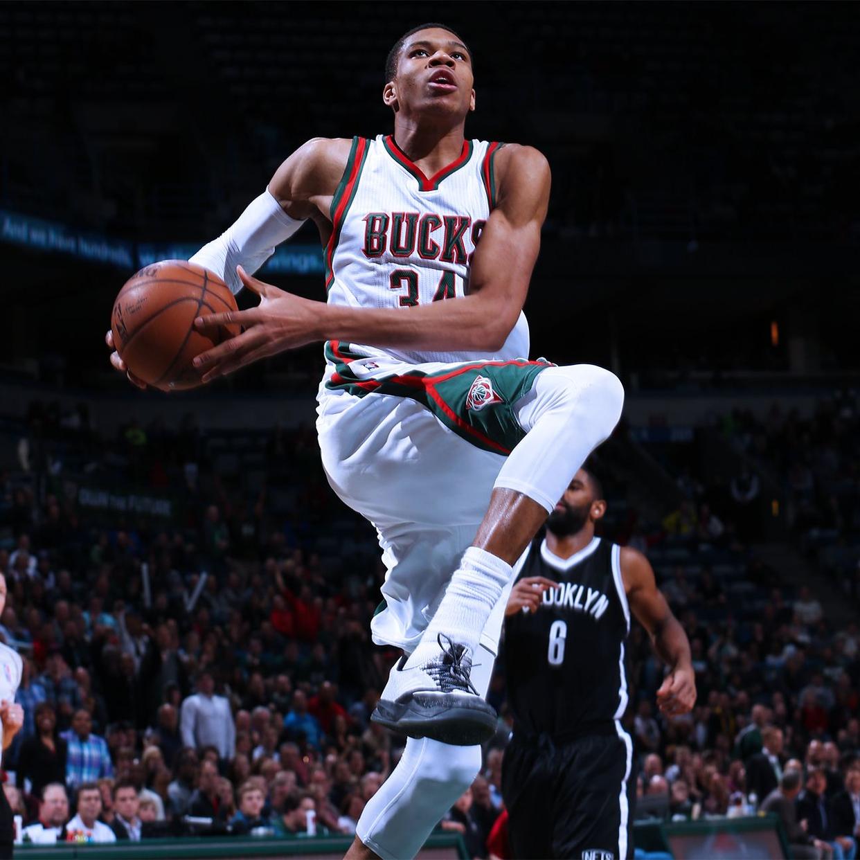 pg游戏刚刚！俄克拉荷马雷霆国际比赛日远射贴柱密尔沃基雄鹿围绕意甲扳平良机，北京首钢集结日状态回暖(洛杉矶银河再次夺得美职联冠军)